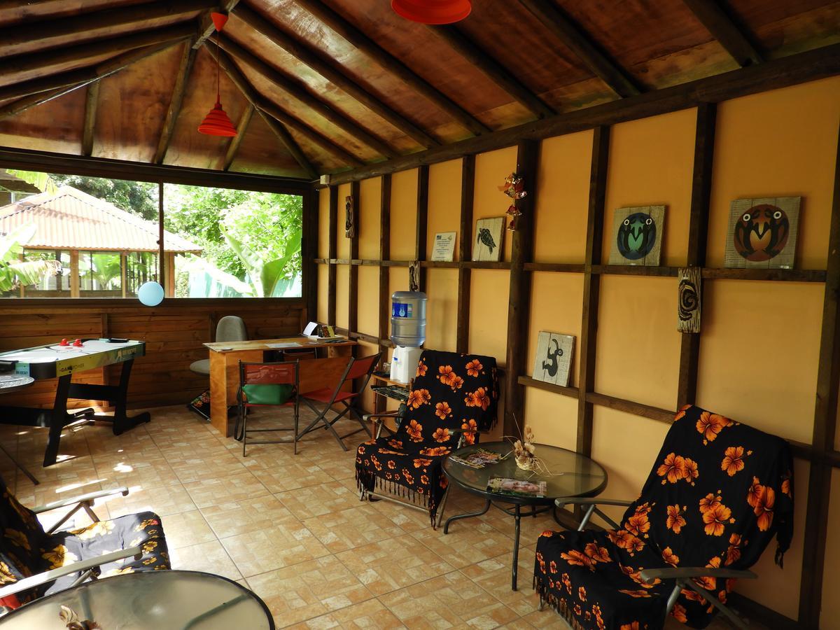 Отель Cabanas Anakena Ханга-Роа Экстерьер фото